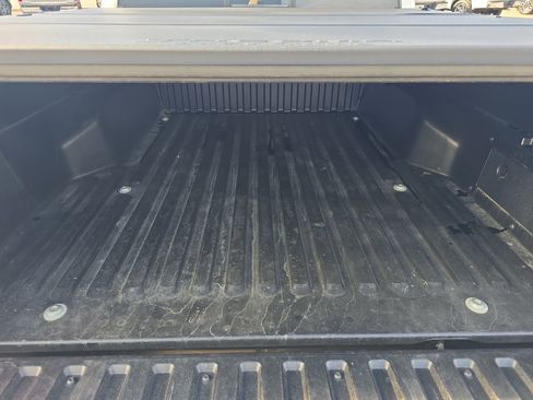 Used 2023 Toyota Tacoma SR image 5