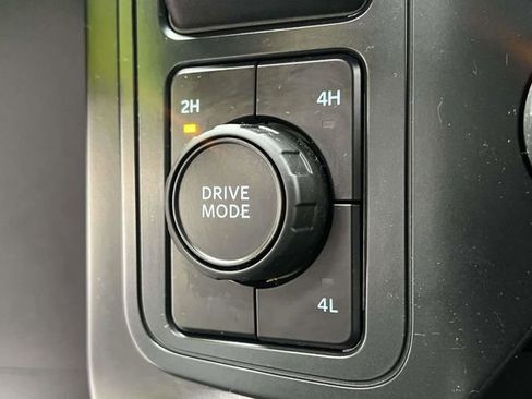 Certified 2025 Ford F150 STX image 28