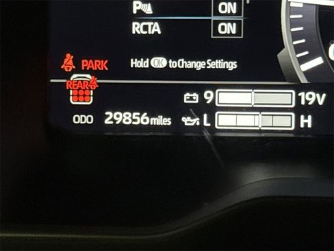 Used 2024 Toyota Sequoia Limited image 12