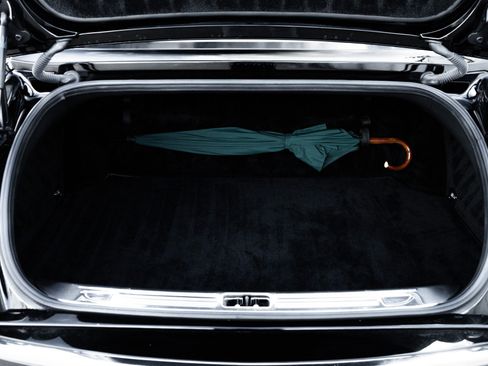 Used 2015 Bentley Mulsanne image 45