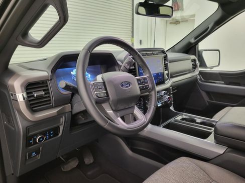Used 2024 Ford F150 XLT w/ Mobile Office Package image 30