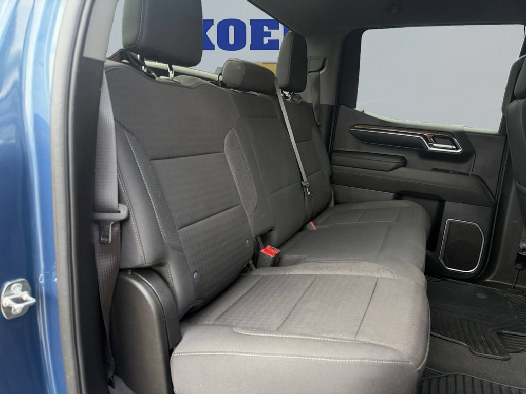 Used 2024 Chevrolet Silverado 1500 RST AWD/4WD image 18