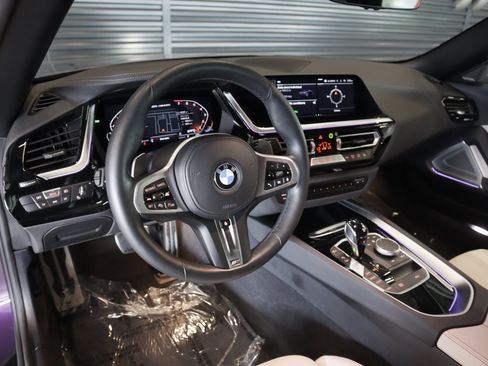 Used 2024 BMW Z4 M40i w/ Premium Package RWD image 11