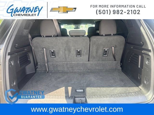Used 2024 Chevrolet Traverse LT FWD image 28