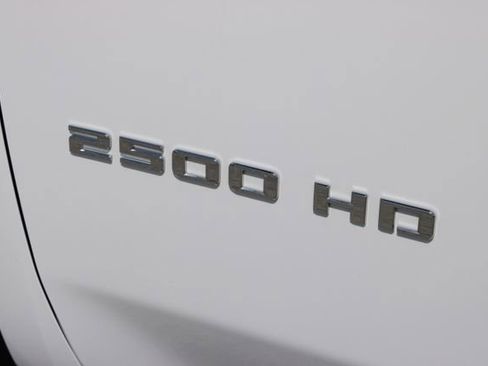 Used 2025 Chevrolet Silverado 2500 W/T w/ WT/CX Safety Package AWD/4WD image 19