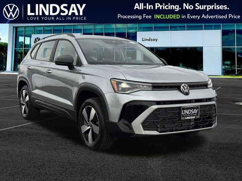 Certified 2025 Volkswagen Taos S image 1