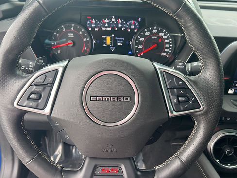 Used 2020 Chevrolet Camaro SS RWD image 16