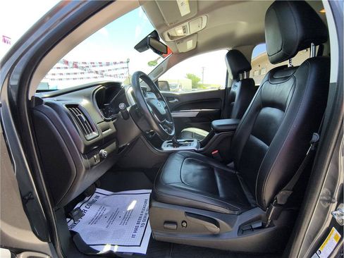 Used 2016 Chevrolet Colorado LT w/ Luxury Package, Chrome RWD image 7