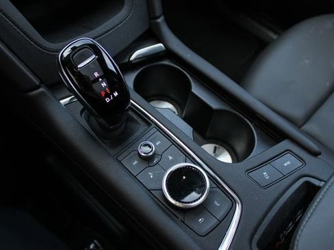 Used 2023 Cadillac XT5 Premium Luxury w/ Technology Package FWD image 17