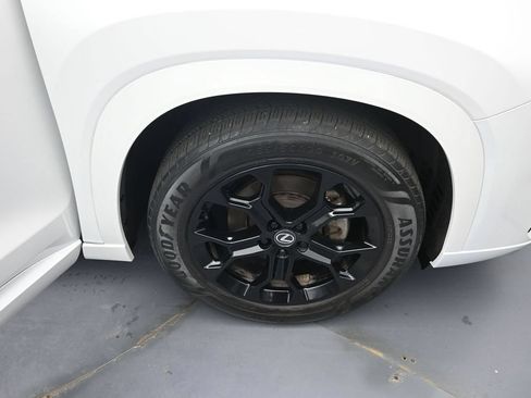 Used 2024 Lexus TX 350 AWD w/ Captains Chair Package image 41