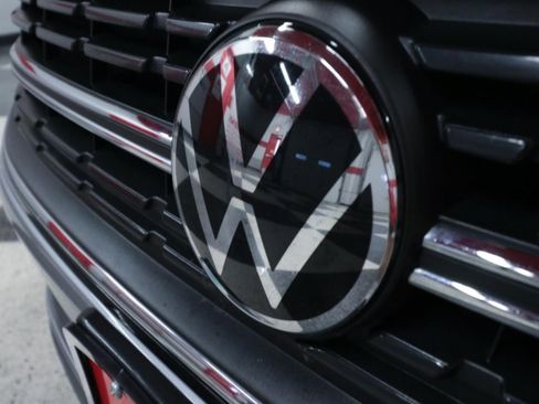 Used 2024 Volkswagen Jetta S image 30