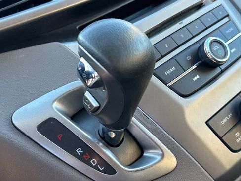 Used 2017 Honda Odyssey LX image 20