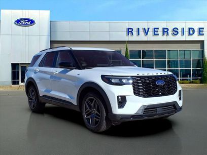 Certified 2025 Ford Explorer ST-Line w/ ST-Line Street Pack