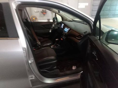 Used 2017 Buick Encore Preferred AWD/4WD image 30