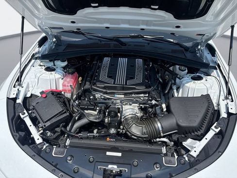 Used 2022 Chevrolet Camaro ZL1 RWD image 25