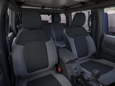 New 2026 Ford Bronco 4-Door AWD/4WD image 10