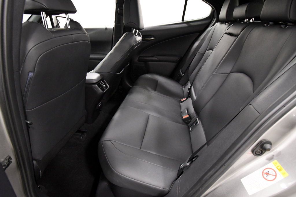 Used 2019 Lexus UX 250h w/ Premium Package AWD/4WD image 14