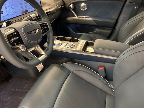 New 2026 Genesis GV60 Advance AWD/4WD image 10