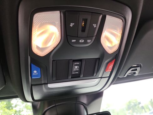 New 2026 RAM 2500 Tradesman AWD/4WD image 9