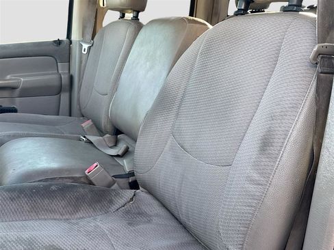 Used 2005 Dodge Ram 1500 Truck ST image 17