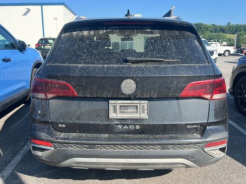 Used 2022 Volkswagen Taos SE AWD/4WD image 3