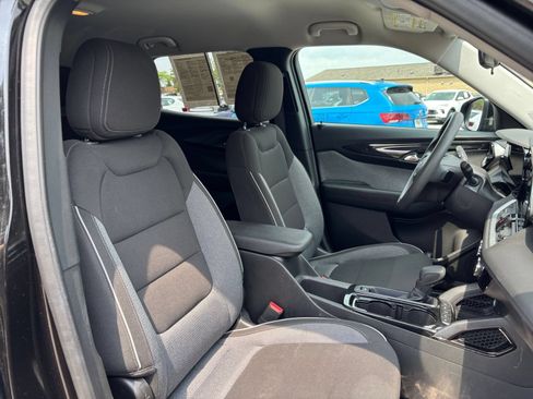 Used 2025 Chevrolet TrailBlazer LT FWD image 31