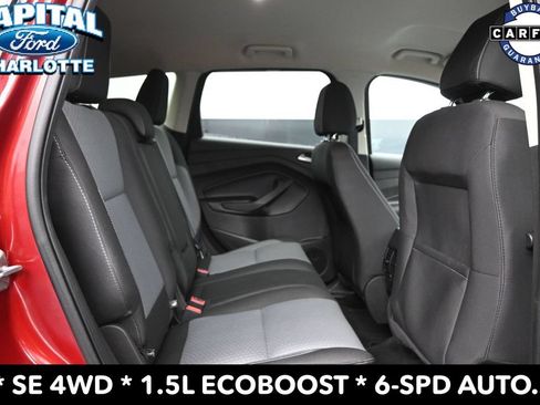 Used 2017 Ford Escape SE w/ Equipment Group 201A AWD/4WD image 11