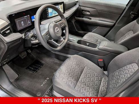 Certified 2025 Nissan Kicks SV w/ SV Premium Package AWD/4WD image 12