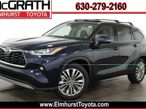 Certified 2026 Toyota Highlander Platinum AWD/4WD image 1