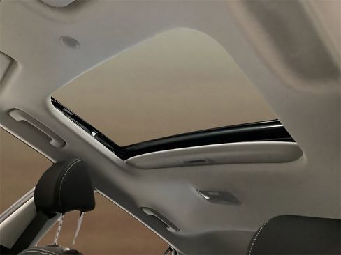 Used 2025 Hyundai Venue SEL image 39