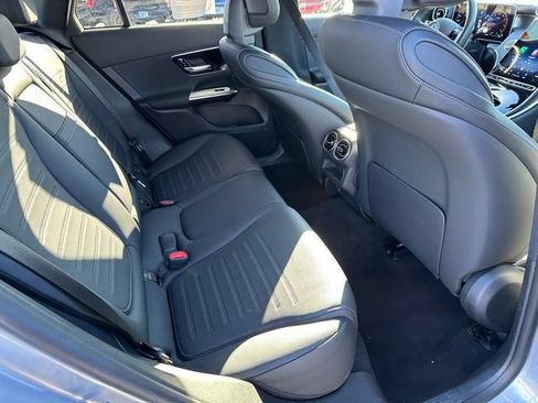 Used 2025 Mercedes-Benz GLC 300 4MATIC w/ AMG Line image 11