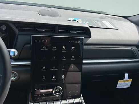 New 2026 GMC Terrain Elevation w/ Elevation Premium Package image 15