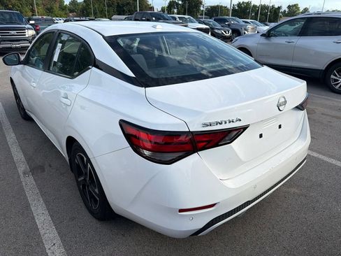 Used 2025 Nissan Sentra SV FWD image 6