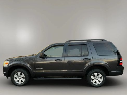 Used 2007 Ford Explorer XLT AWD/4WD image 3