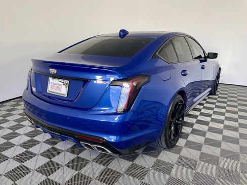 Used 2023 Cadillac CT5 V w/ Premium Package RWD image 5