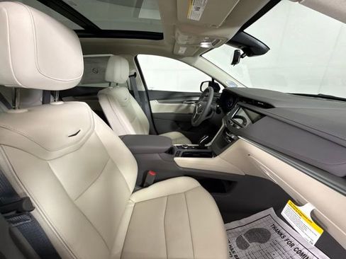 New 2025 Cadillac XT5 Premium Luxury w/ Technology Package image 36