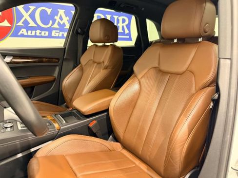 Used 2018 Audi Q5 Prestige w/ Prestige Package AWD/4WD image 29
