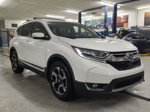 Used 2017 Honda CR-V Touring image 4