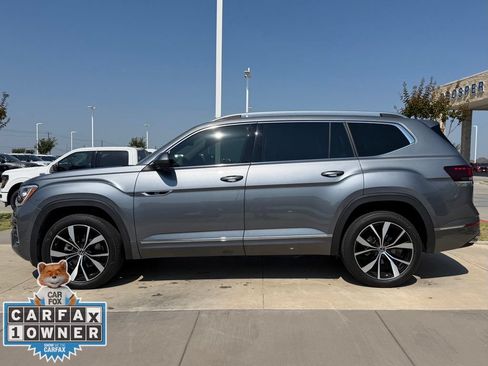 Used 2024 Volkswagen Atlas SEL Premium R-Line AWD/4WD image 9