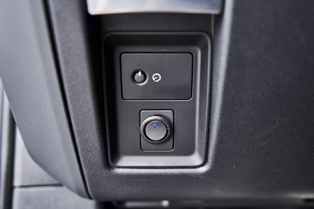 Used 2023 Land Rover Defender 110 X AWD/4WD image 58
