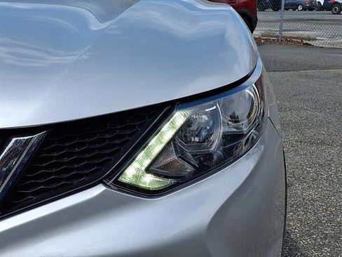 Used 2019 Nissan Rogue Sport SL AWD/4WD image 9