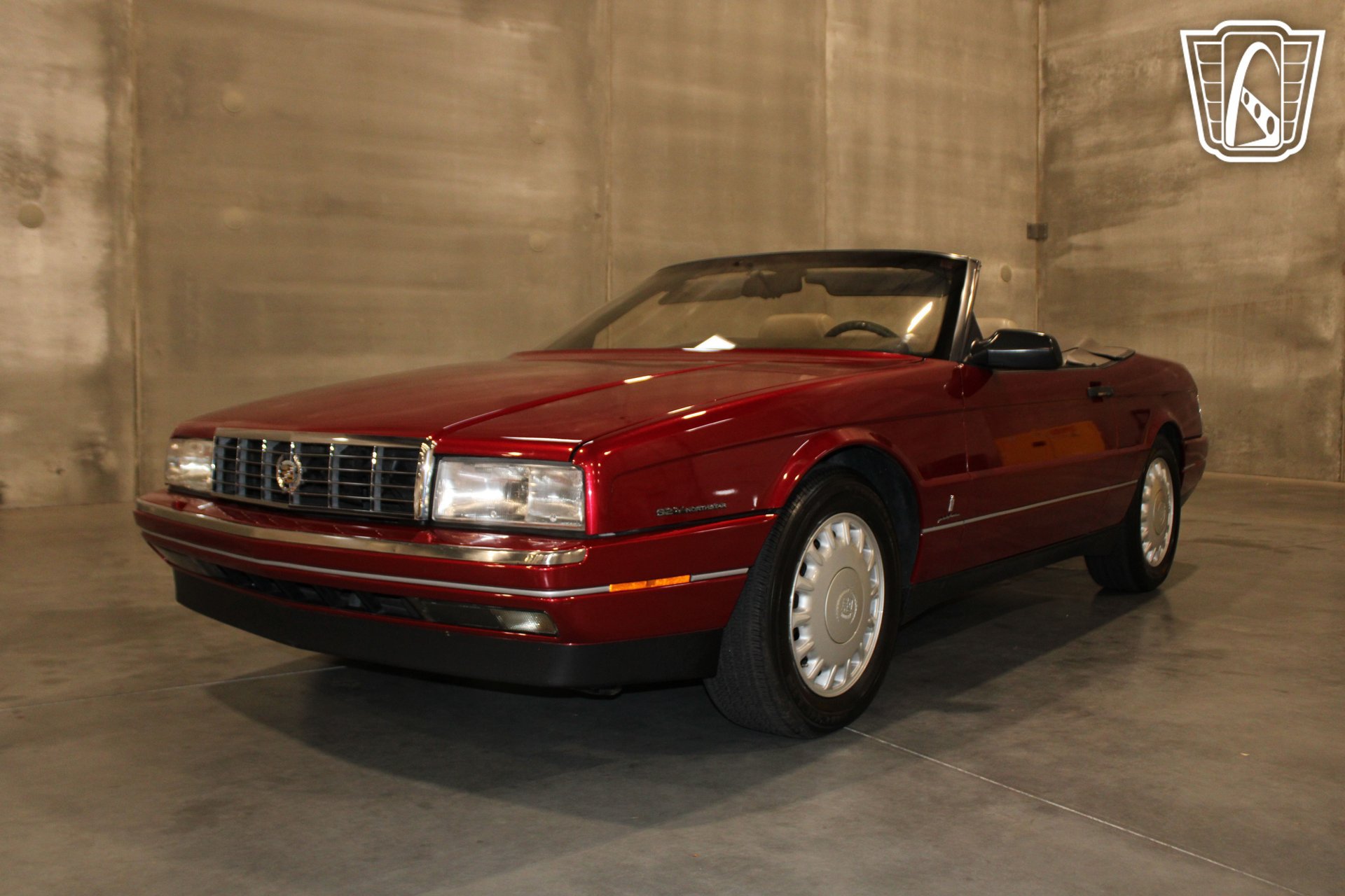 Used 1993 Cadillac Allante FWD image 17