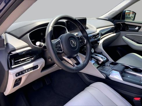 Used 2024 Acura MDX SH-AWD w/ Advance Package image 17