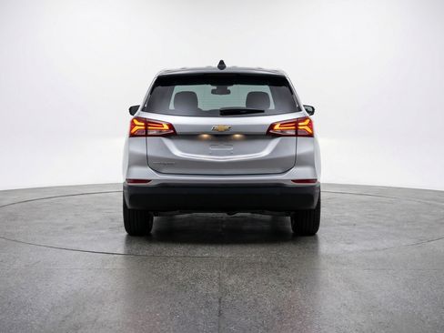 Used 2025 Chevrolet Equinox LT image 7