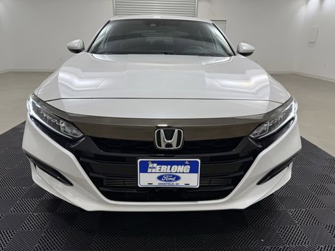 Used 2020 Honda Accord Sport image 2