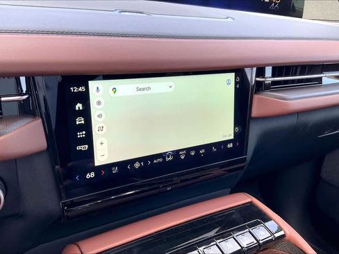 New 2026 Lincoln Navigator L Reserve AWD/4WD image 19