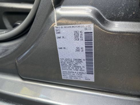 Used 2023 Nissan Altima 2.5 SV FWD image 29