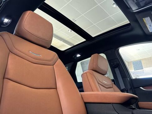 New 2026 Cadillac XT5 Premium Luxury w/ Driver Assist Package FWD image 17