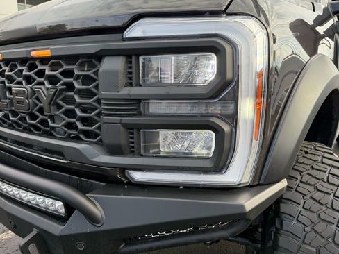 Used 2024 Ford F250 Lariat w/ Lariat Ultimate Package AWD/4WD image 22