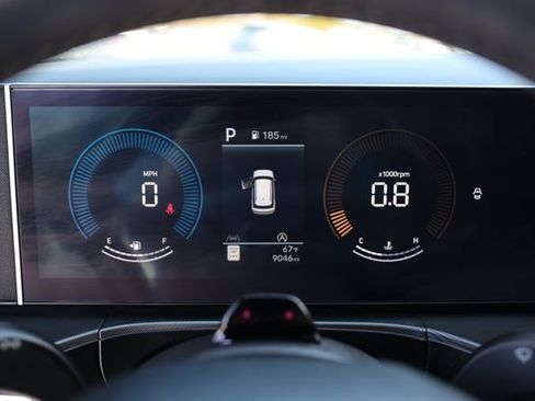 Used 2024 Hyundai Santa Fe SEL image 22